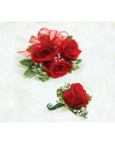 Red Spray Rose Boutonniere