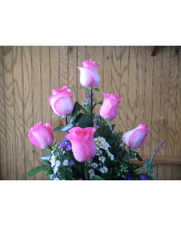 one half dozen pink roses