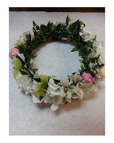Haku Head Lei in pink, green, and white