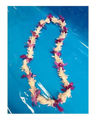 Single tuberose with purple dendrobium