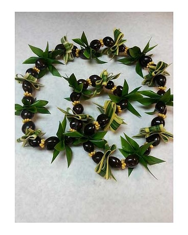 Kukui Nut Lei with spacers