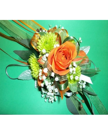 STANDARD ORANGE AND GREEN WRIST CORSAGE