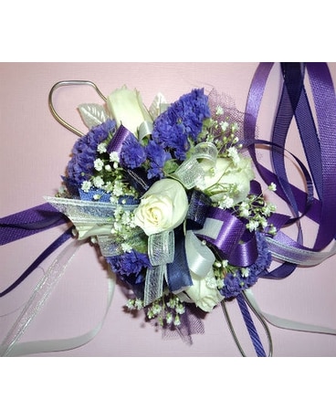 CLASSIC PURPLE AND WHITE WRIST CORSAGE