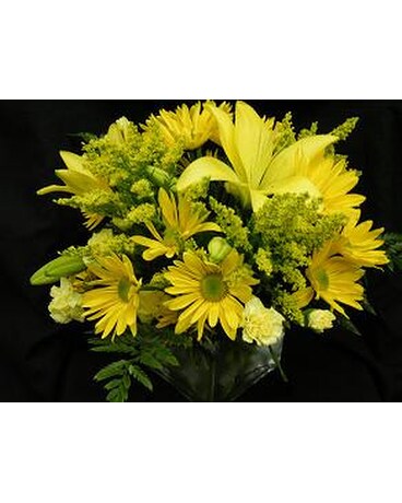 Yellow cube vase