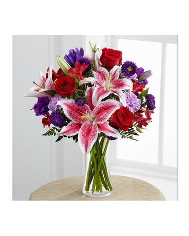 The Stunning Beauty™ Bouquet by FTD®