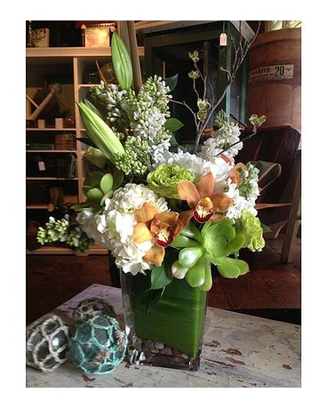 Greystone Flower Arrangement