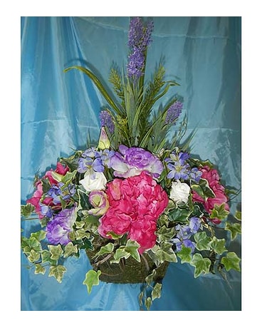 Silk Artificial Arrangements