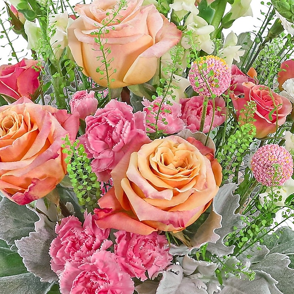 Garden Breeze Chrysanthemum Bouquet