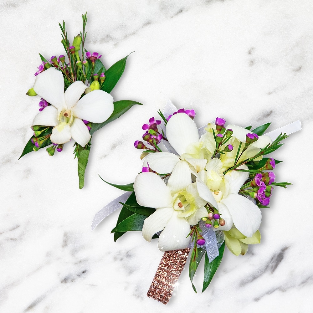 Outlet Corsage and boutonnière set