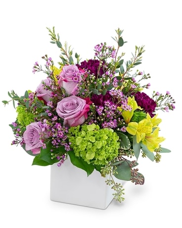 Bel Air Blooms Flower Arrangement