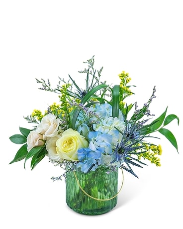 Wilde Garden Flower Arrangement