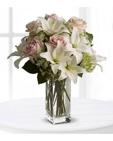 Heavenly & Harmony Flower Arrangement