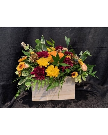 Enchanted Feature Flower Arrangement