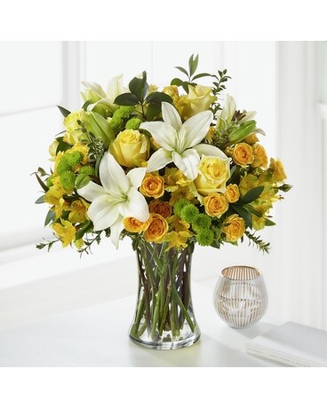 Summer Breeze Flower Arrangement