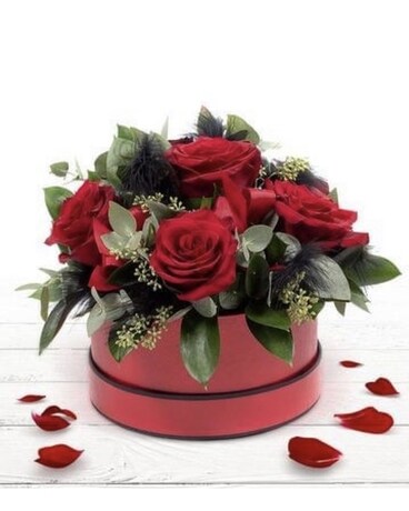 Love In A Box-6 Stolen Kisses Flower Arrangement