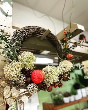 Fall Wreath Flower Arrangement