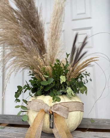Dreamy Fall Delight Flower Arrangement