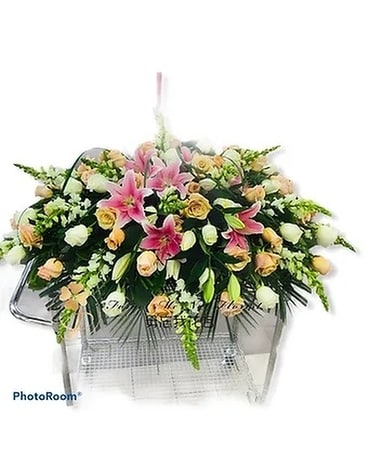 Casket Spray#20 Flower Arrangement