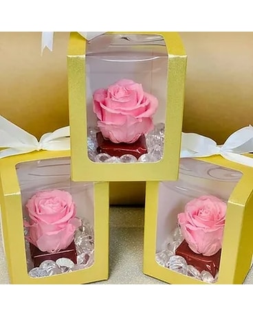 Forever Rose in Gift Box Flower Arrangement