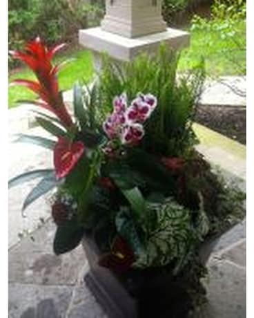 Stunning Summer Planter Flower Arrangement