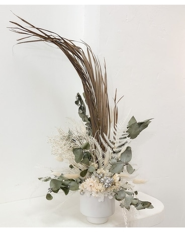 Romantic Everlasting Bouquet Flower Arrangement