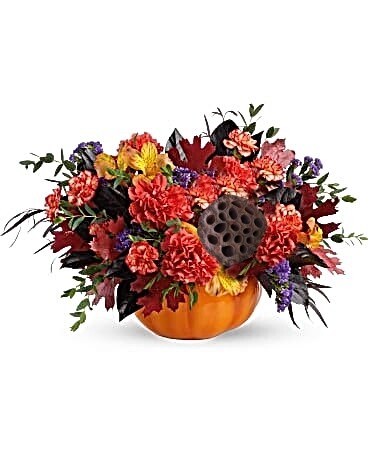 Hauntingly Pretty Bouquet Flower Arrangement