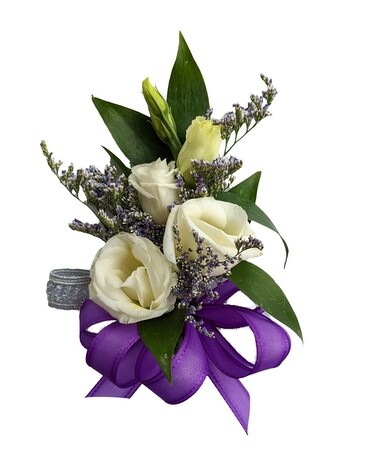 Live, Love, and Lisianthus in Belleville ON - Flowers By Dustin