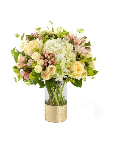 Simply Gorgeous Bouquet Flower Arrangement