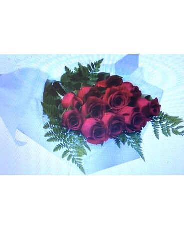 Boxed Red Roses Flower Arrangement