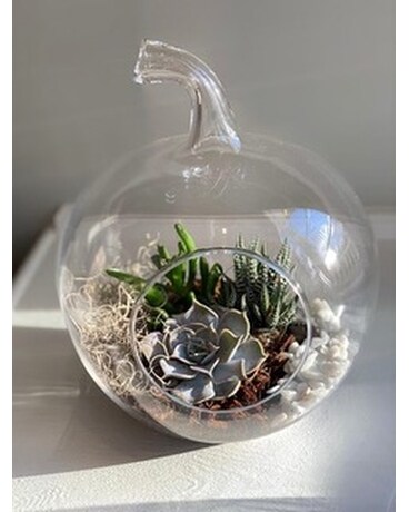 New Apple Terrarium Flower Arrangement