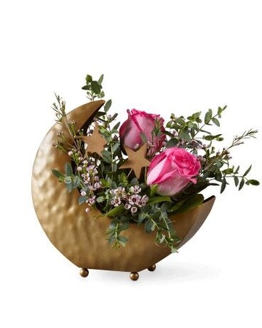 Over The Moon Bouquet V6 Flower Arrangement