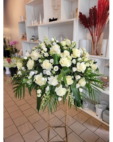 Jardin de Douceur Funeral Casket Spray Flowers