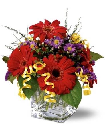 TELEFLORA'S CELEBRATING BOUQUET Flower Arrangement