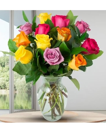 12 Mix Roses (in Vase) Flower Arrangement