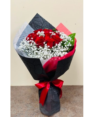 Bouquet of Roses by East Arrowhead Flowers Flower Arrangement