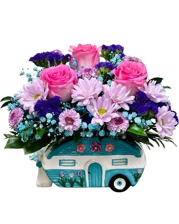 Happy Camper by East Arrowhead Flowers Flower Arrangement