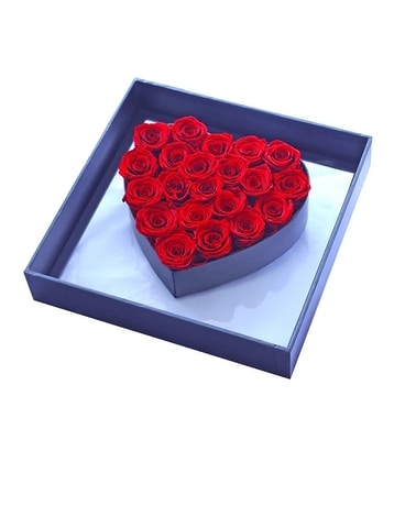 Preserved  Roses Heart Shape  In Acrylic Box Gifts