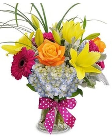 Cheerful Blooms Flower Arrangement