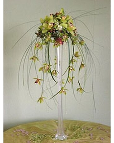Green Highstyle Flower Arrangement
