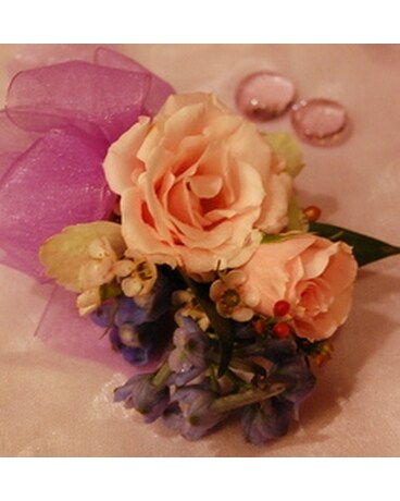 Pretty Pastels Flower Arrangement