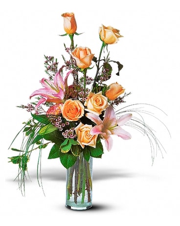 Rose and Lily Splendor Flower Arrangement