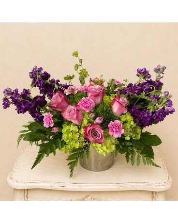 Lovely Lady | An Elegant Purple Bouquet | Delivery to San Diego