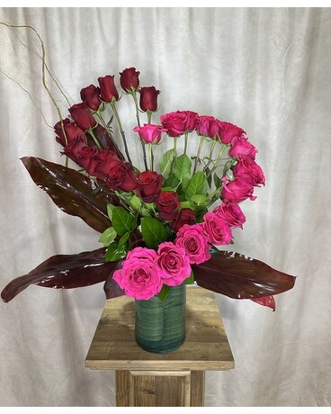 Magnetic Love in San Diego CA - Flowers by Coley
