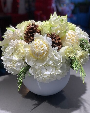 Prosecco Holiday - Premium Flower Arrangement