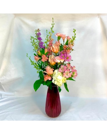 Pastel Pleasure Flower Arrangement