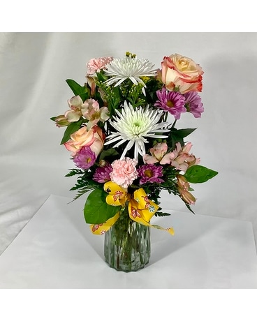 Peaches and Honey Flower Arrangement