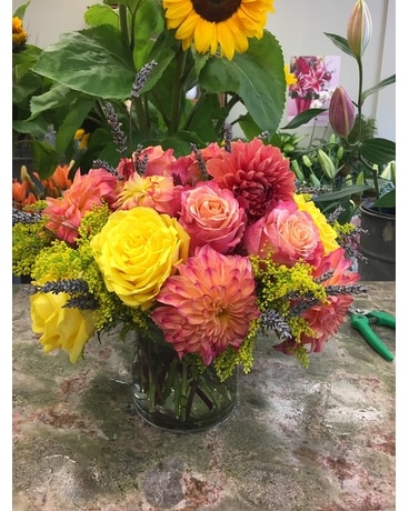 Dahlia and Roses Flower Arrangement