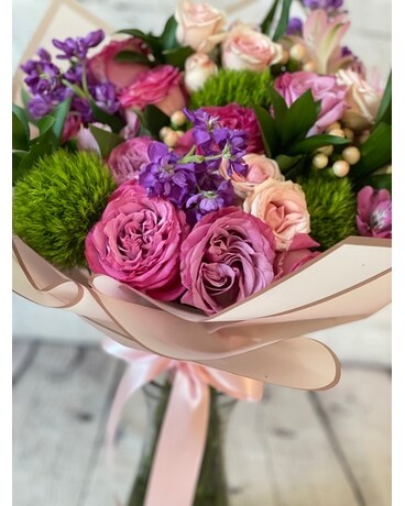 Enchanting Bouquet Wrap Flower Arrangement