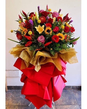 Grand Bloom Flower Arrangement