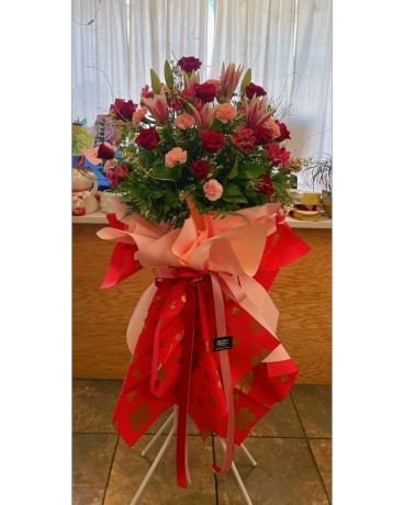 Grand Happiness Flower Arrangement